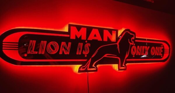 Tablica Led Lustro MAN